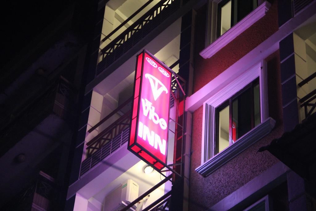 The Vibe Inn Γιανγκόν Εξωτερικό φωτογραφία