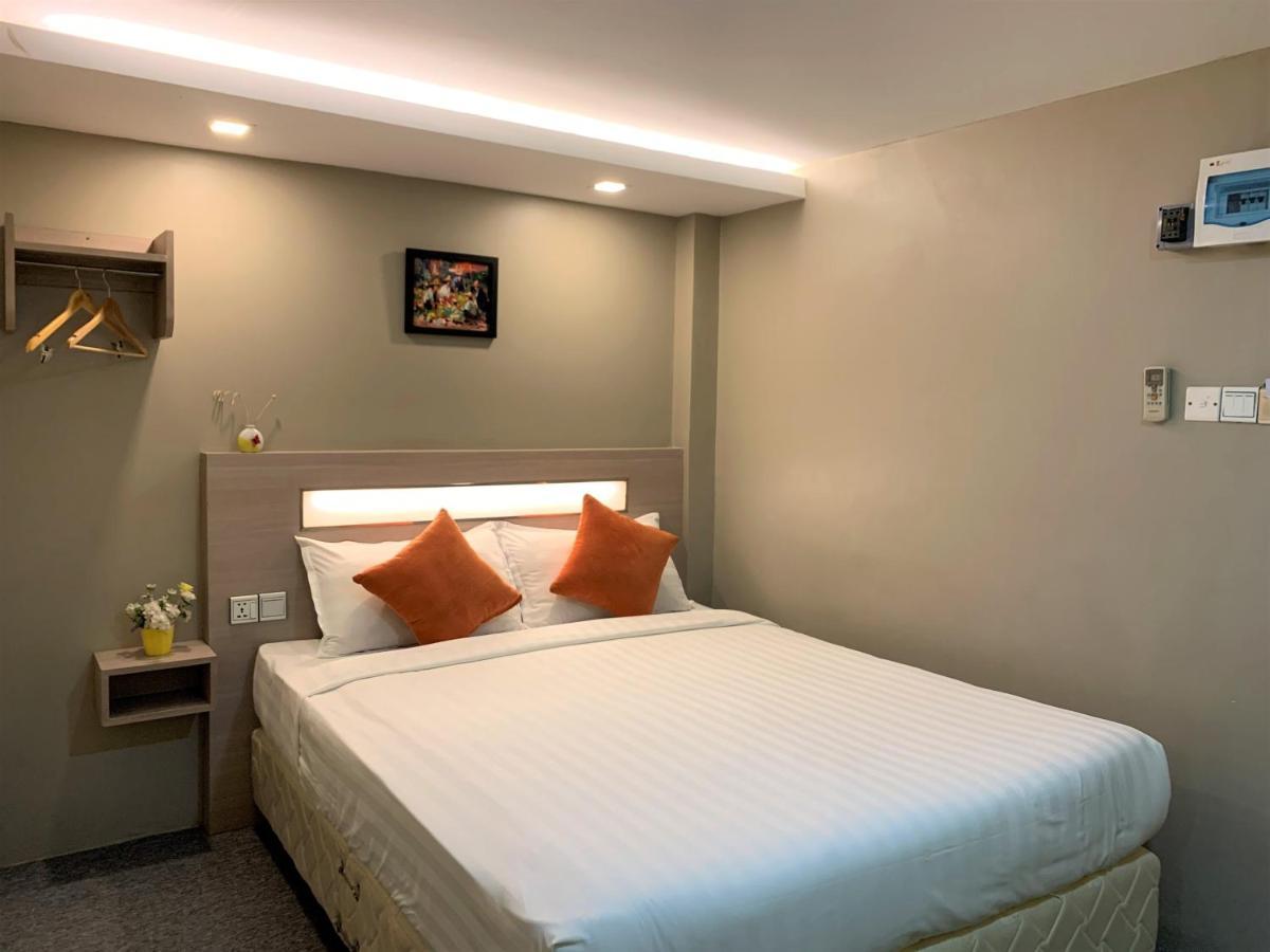 The Vibe Inn Γιανγκόν Εξωτερικό φωτογραφία